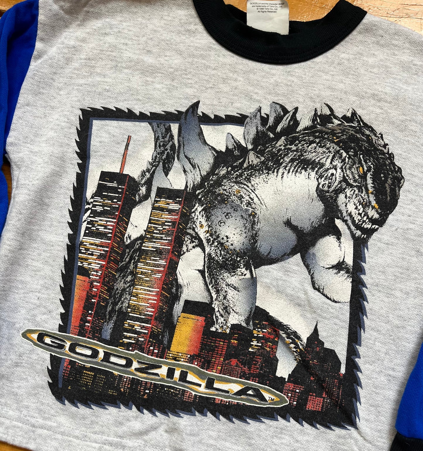 90’s KIDS Godzilla Long Slv T-Shirt Sz S